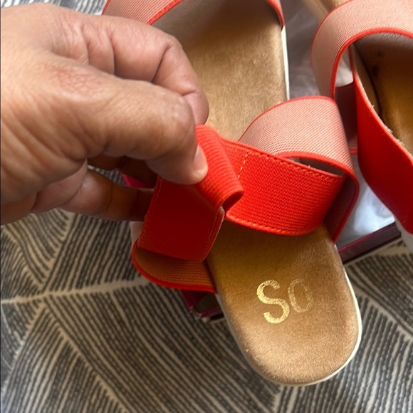 Women's Stylish Sandals - color Kol brand So size 8.5 - Picture 2 of 9